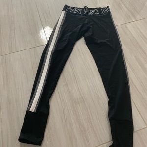PiNK VICTORIA SECRET ULTIMATE LEGGINGS